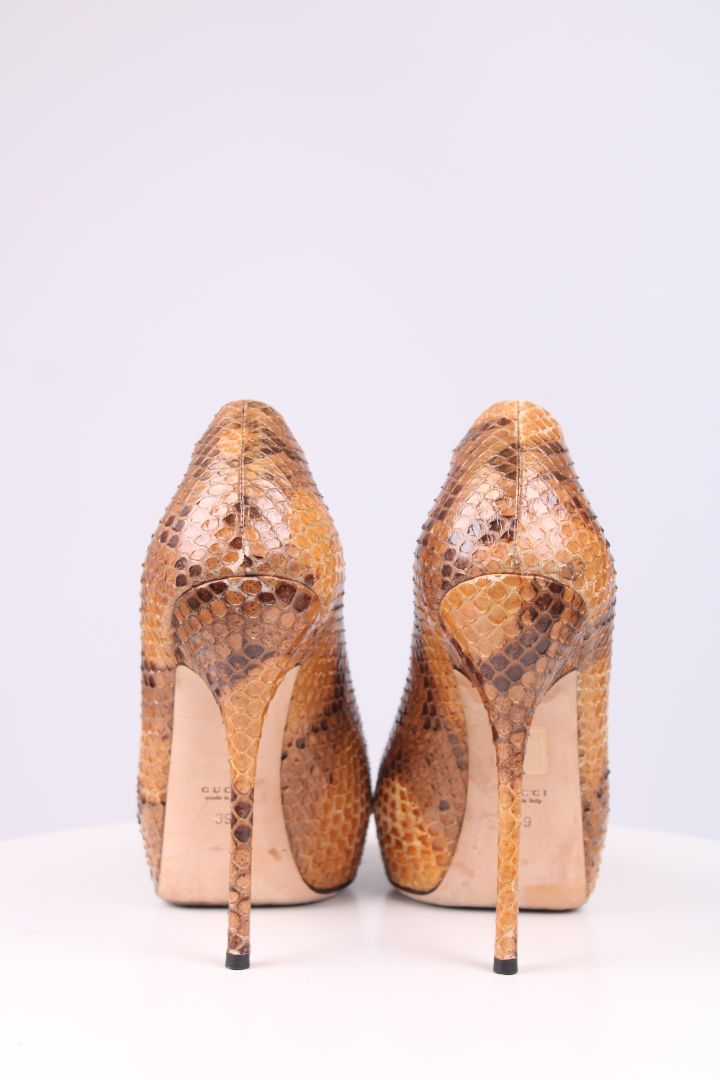 Gucci Python Peep toe heels Snakeskin 39