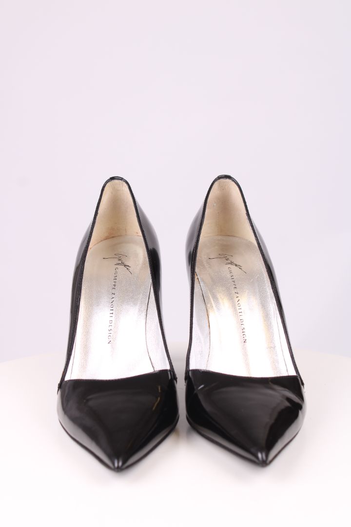 Giuseppe Zanotti Patent Leather Pointed Toe Heels Black 39