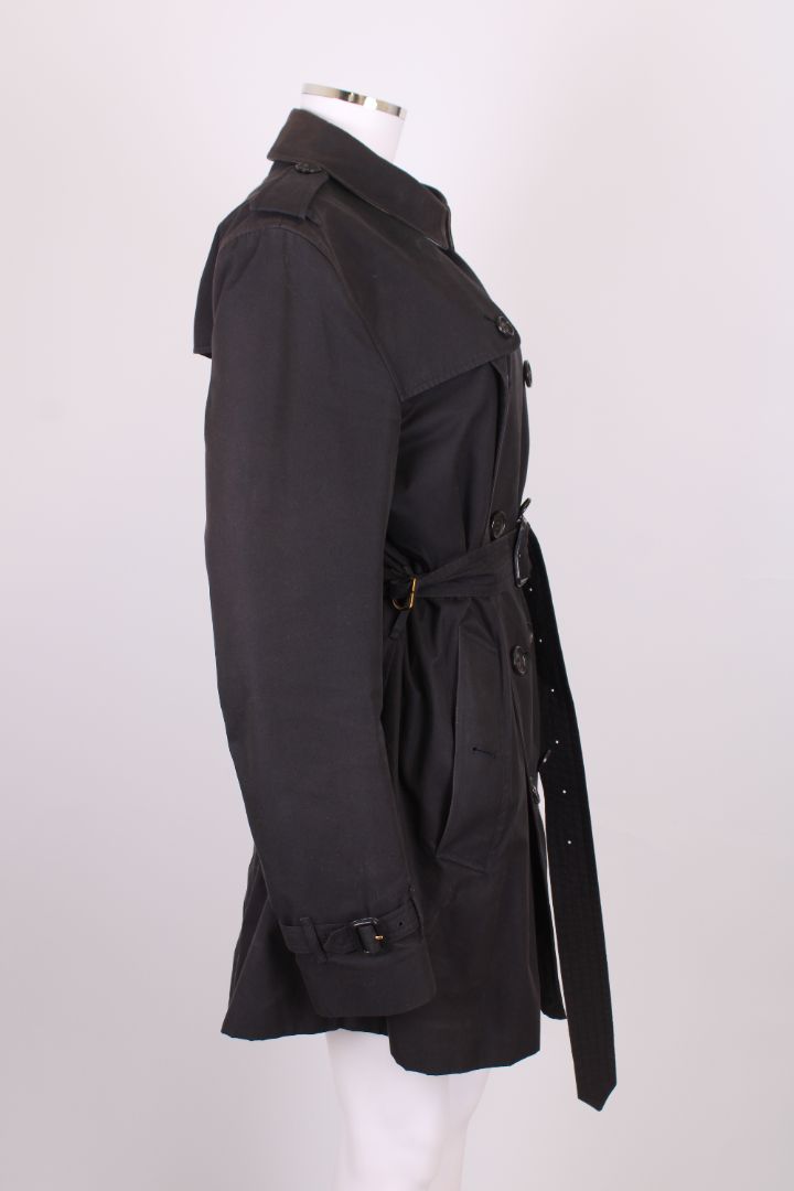 Burberry Kensington Medium Trench Coat Black M
