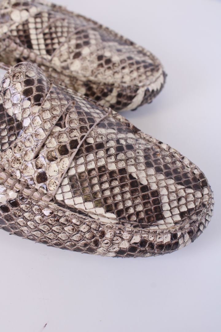 TODS Python loafers snake skin 39