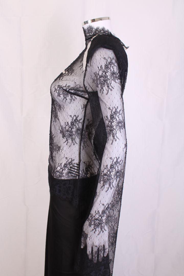 Off White L/S Sheer Lace Top Black/ White S