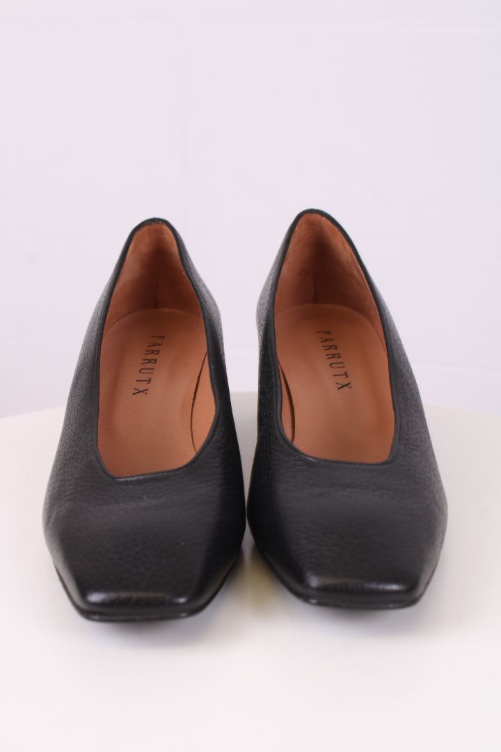 Farrutx Square Heel Black 37