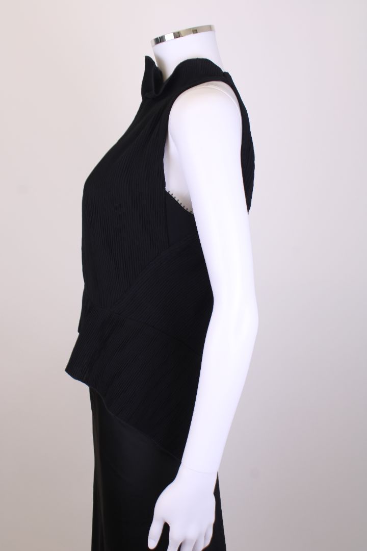 Roland Mouret S/S Pleated Top Black 14