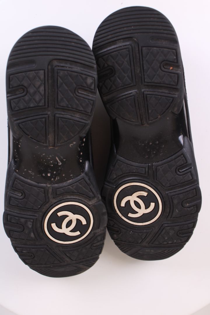 Chanel CC Suede Trainers Black 39.5