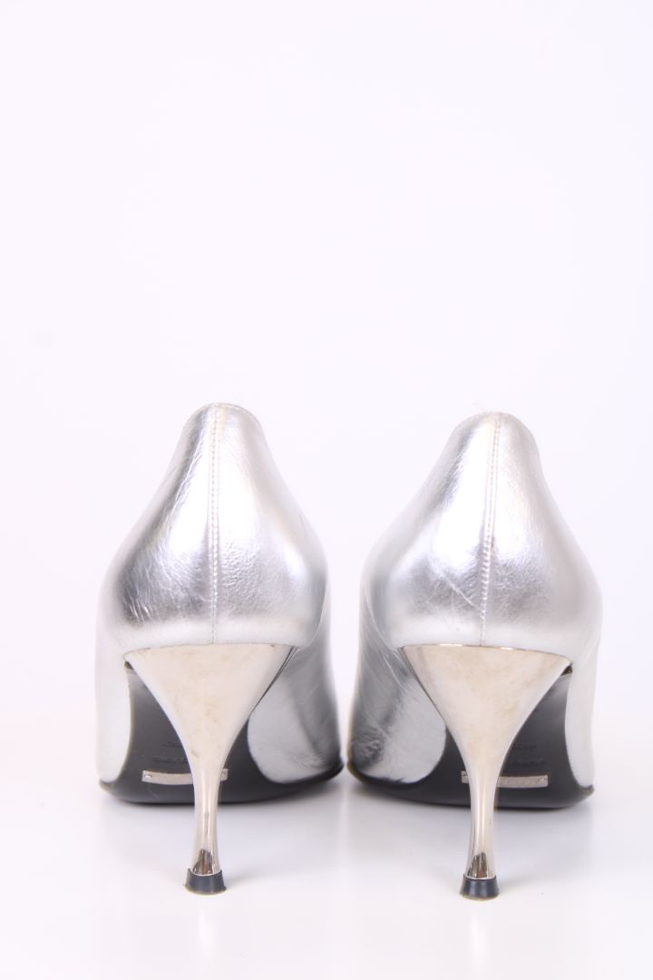 Dolce & Gabbana Leather pointed toe kitten heels Silver 39