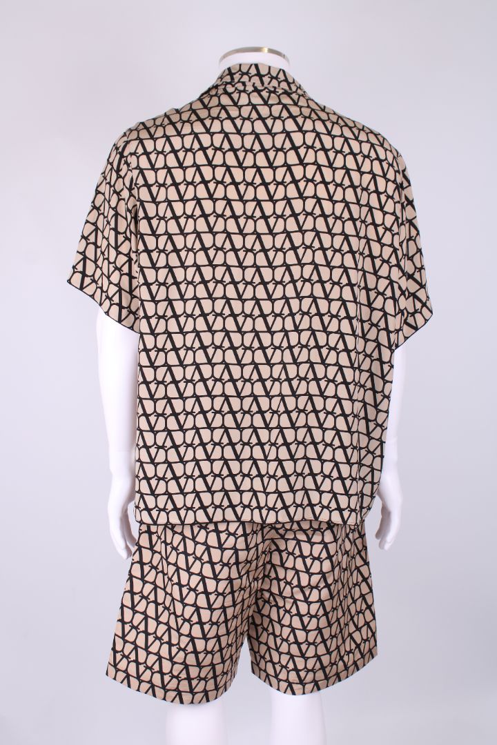 Valentino Monogram short and t. shirt Black and beige 52