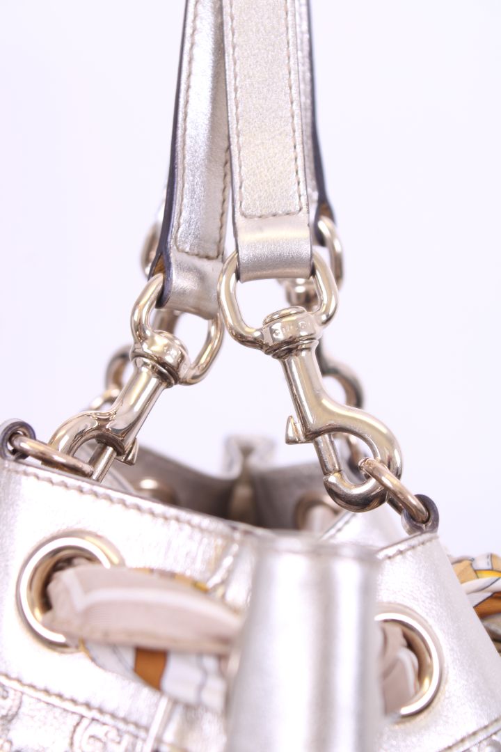 Gucci GG Signature Positano Gold