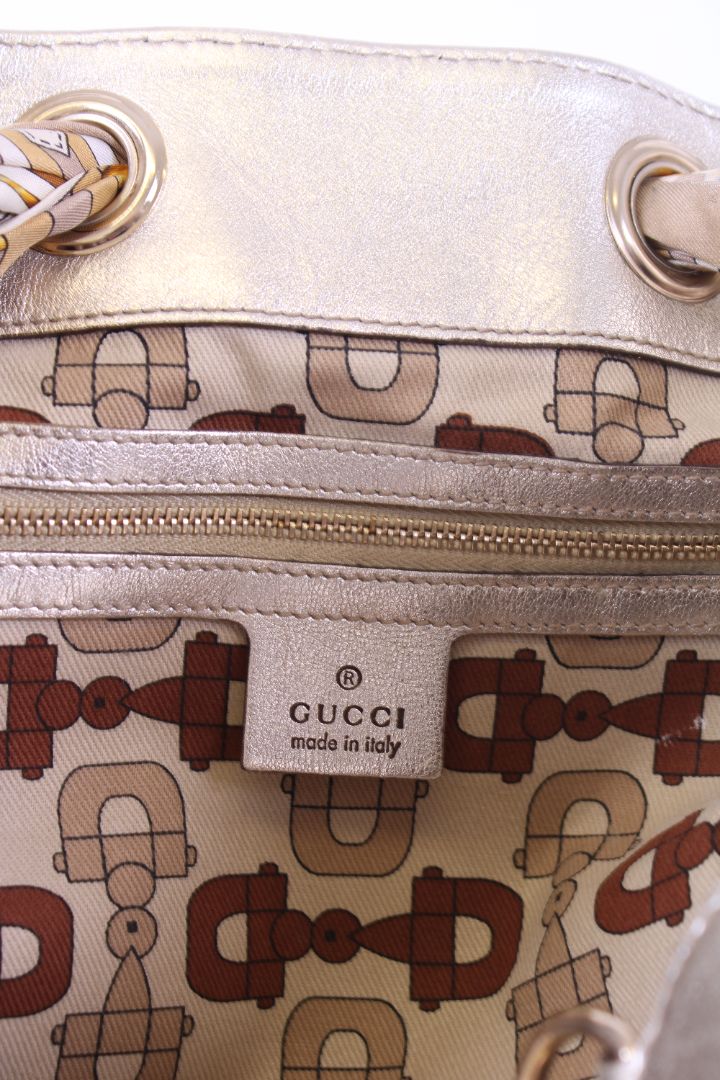 Gucci GG Signature Positano Gold