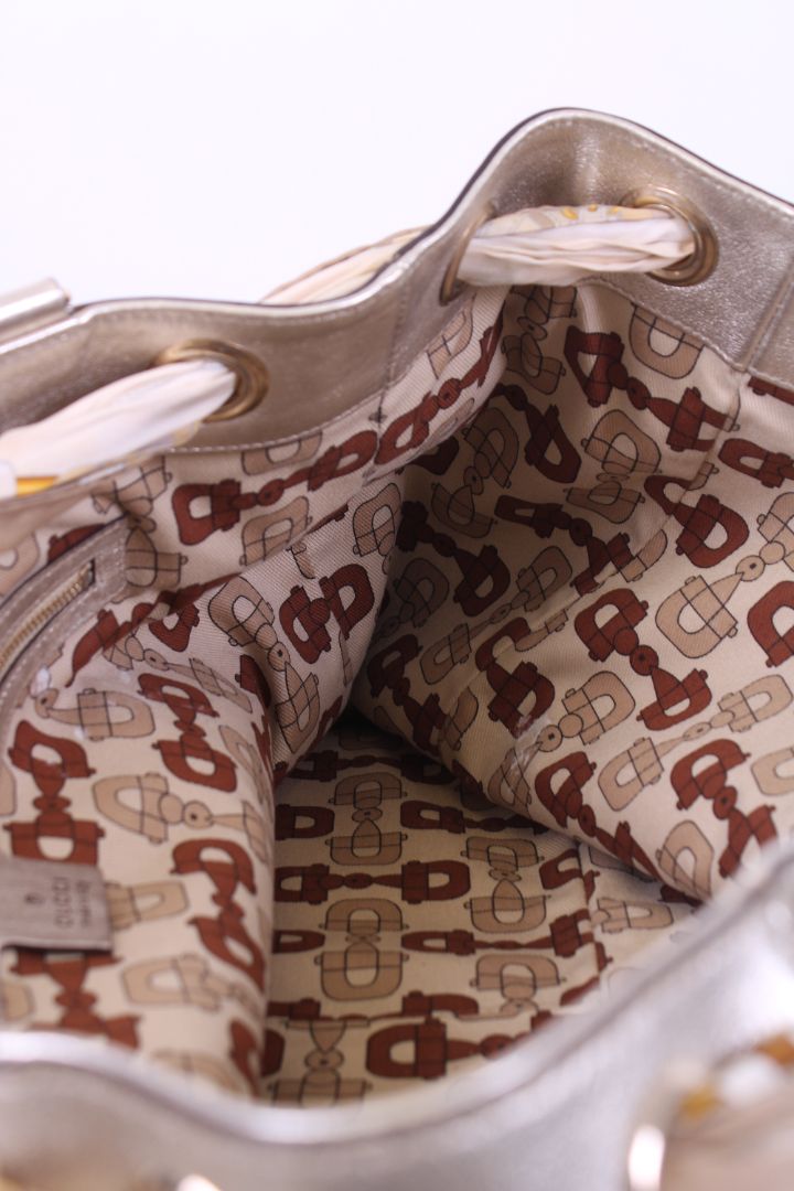 Gucci GG Signature Positano Gold