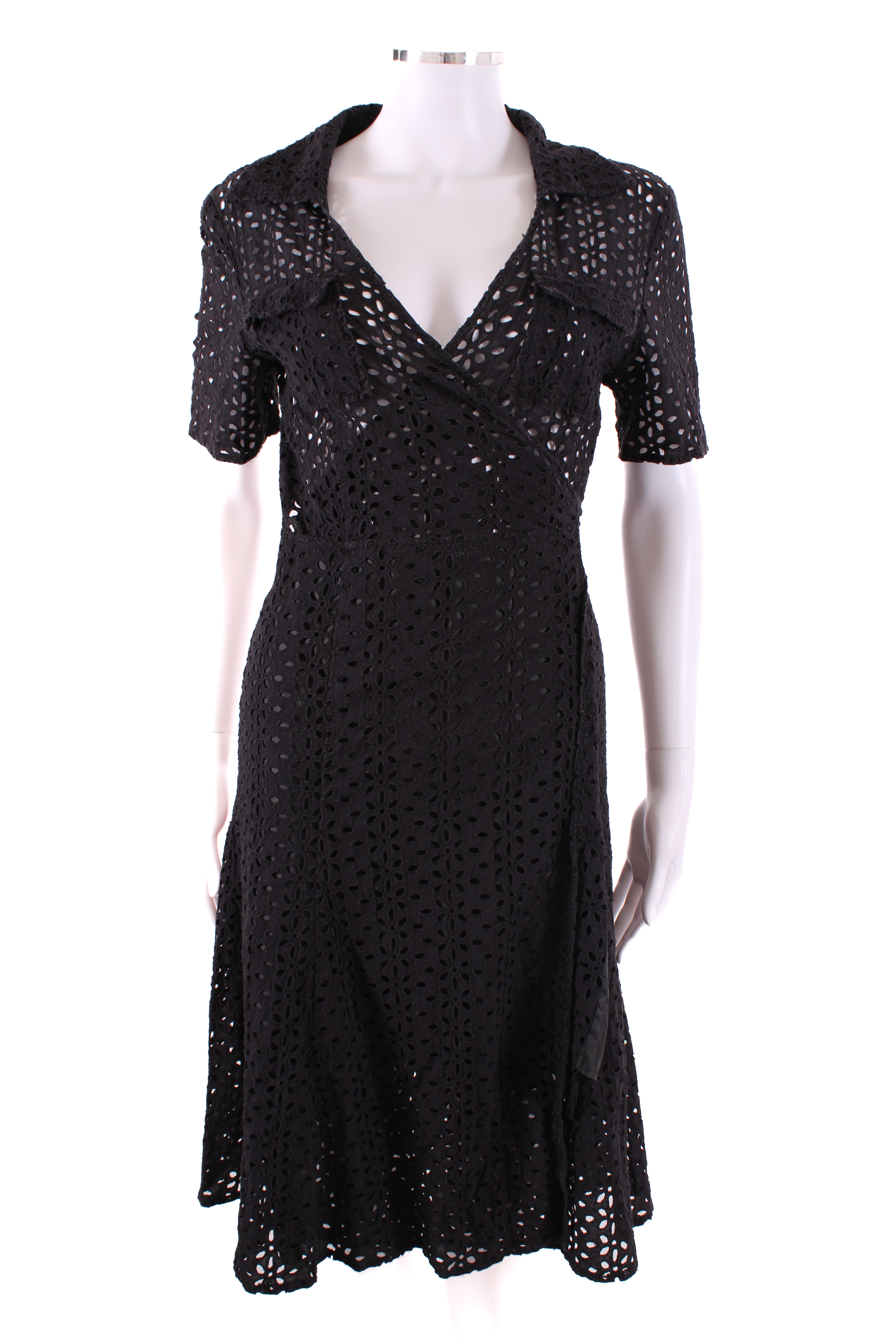 Diane Von Furstenberg Broderie Wrap Dress Black 10 Elite Preloved Diane Von Furstenberg Broderie Wrap Dress Black 10 Elite Preloved