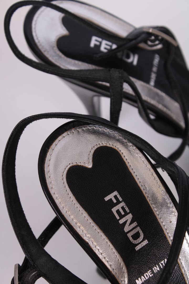 Fendi Feather Flower heel sandals Black 39