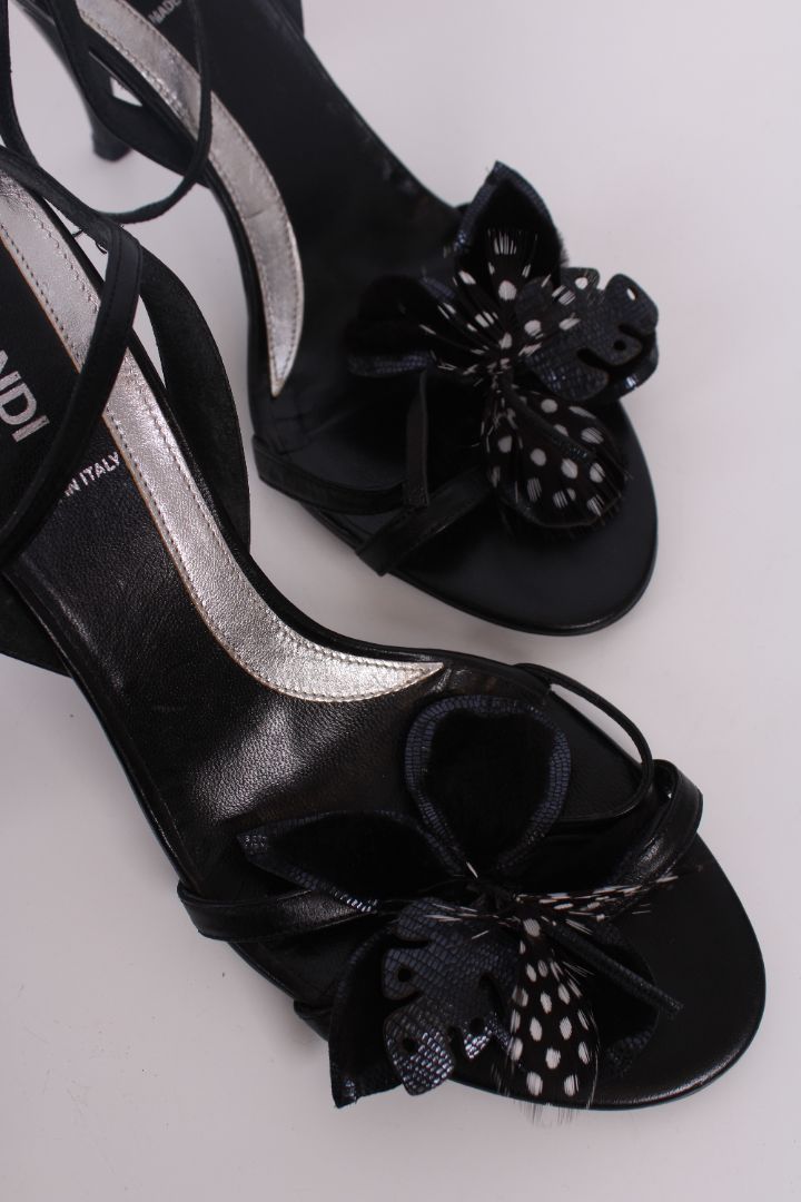 Fendi Feather Flower heel sandals Black 39