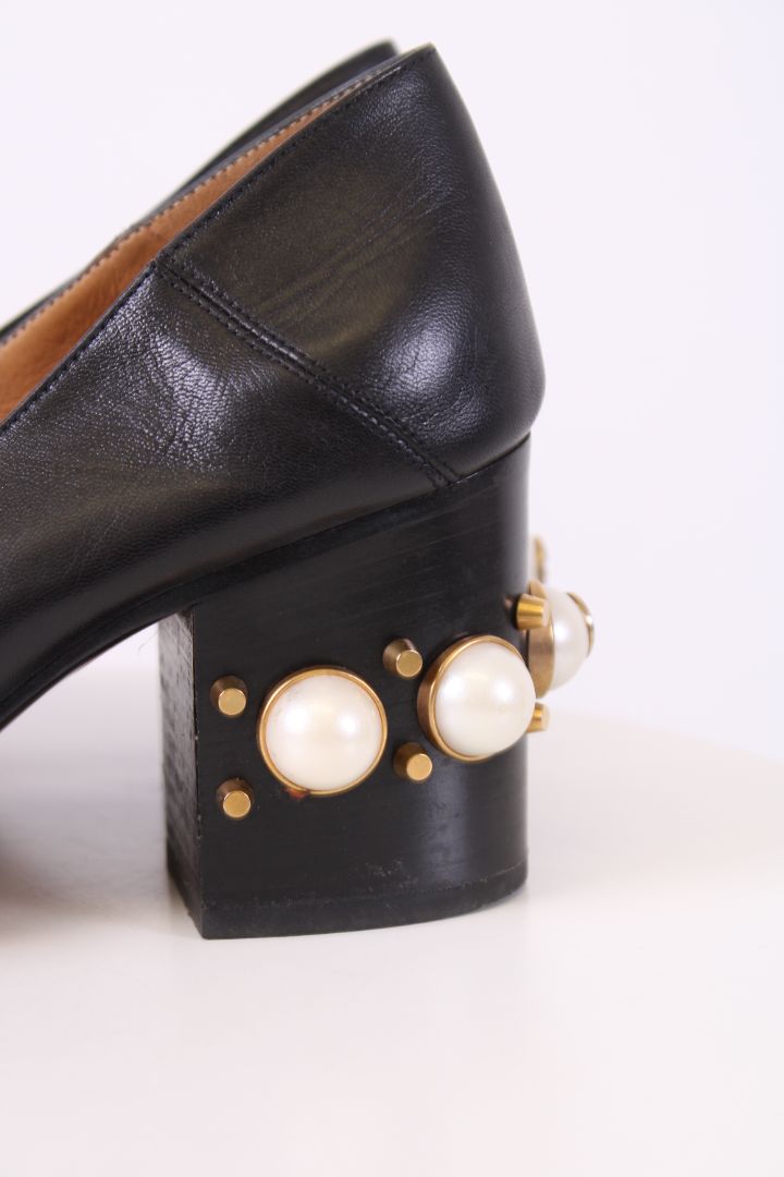 Gucci Shoes Black 38.5