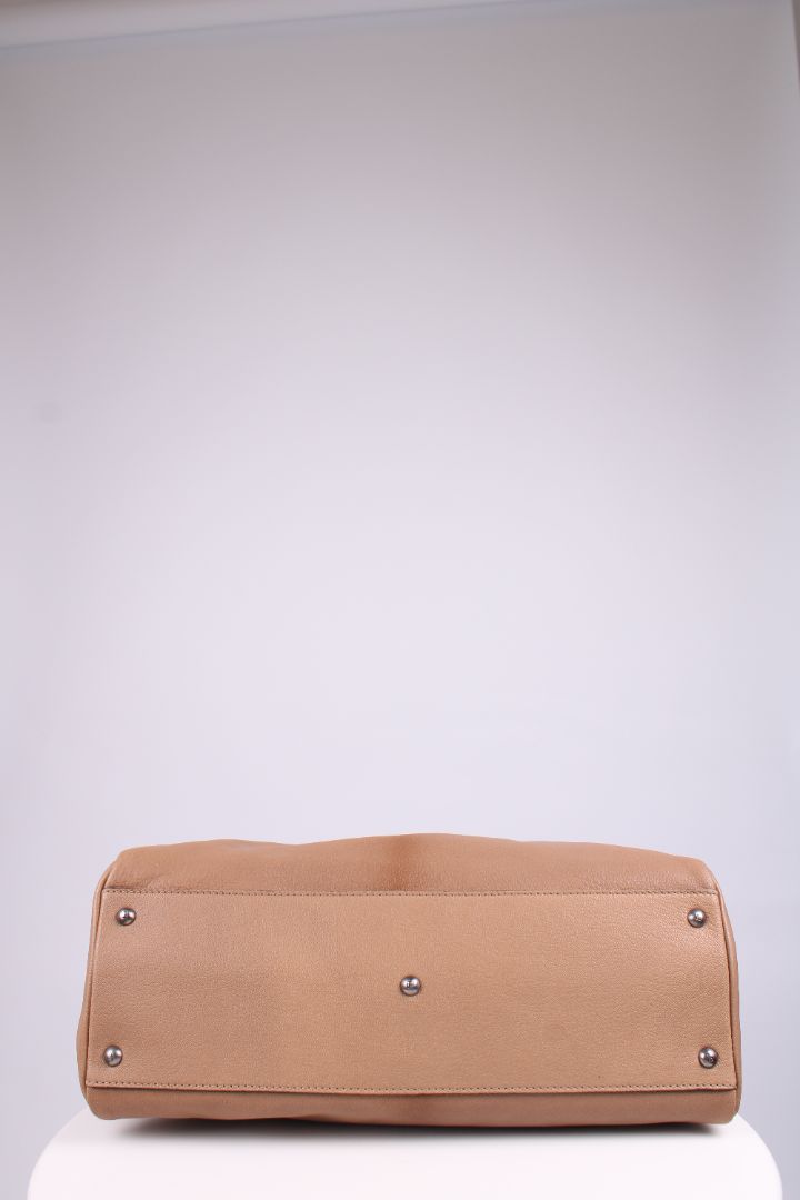Fendi Peekaboo Tote Bag Beige
