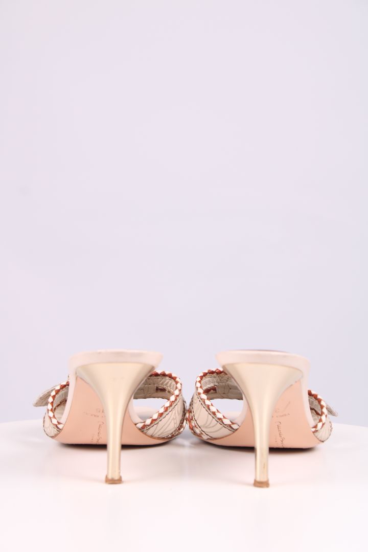 Mario Bologna Buckle Kitten Heels Cream 36