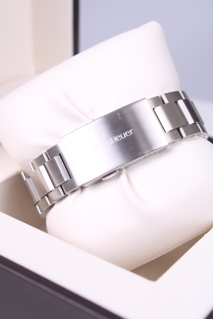 TAG Heuer Aquaracer 300M CAY111B Silver