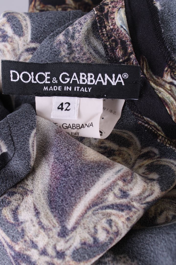 Dolce & Gabbana Printed heart jewellery zip up top black and gold 42