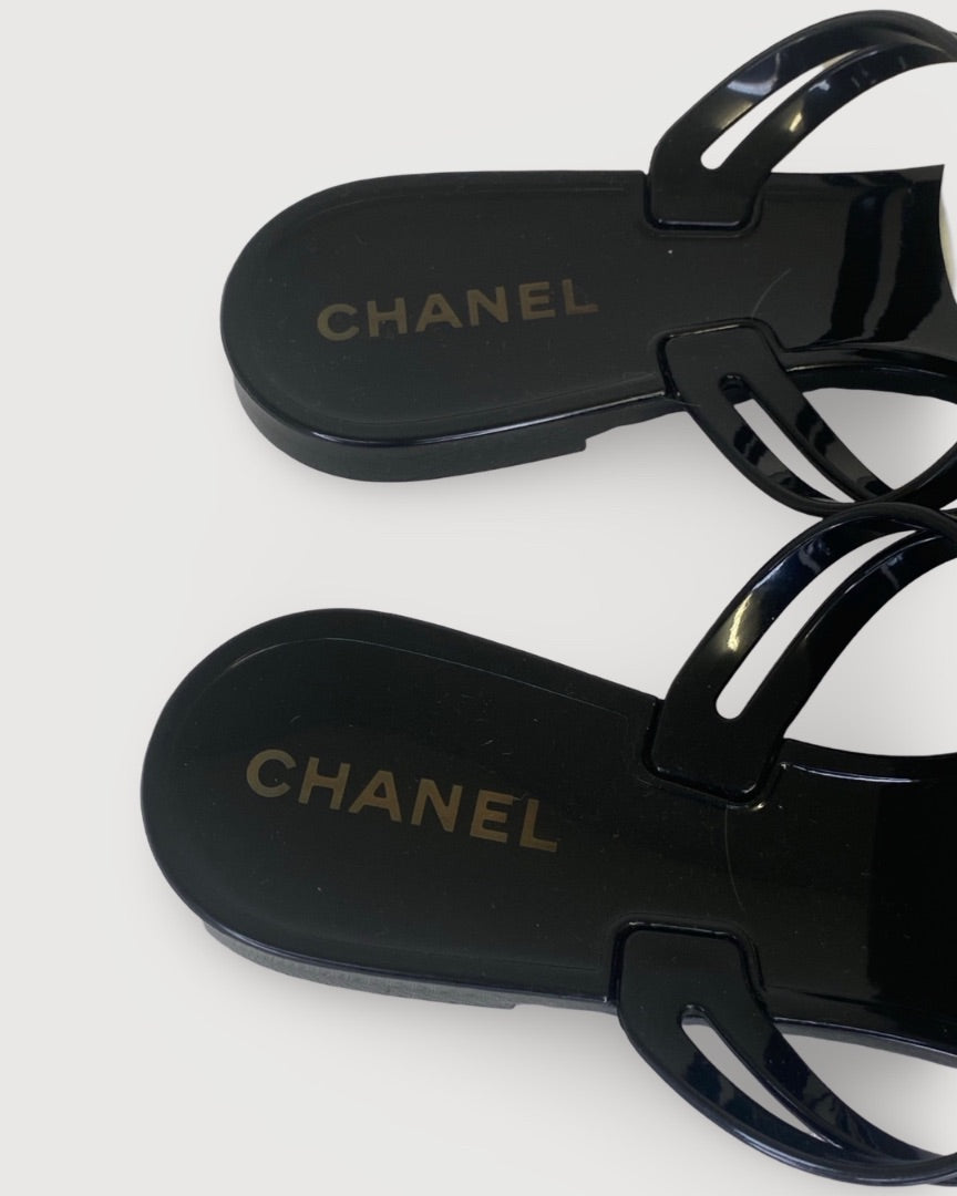 Chanel Camellia Rubber Sandal Black/ Cream 39