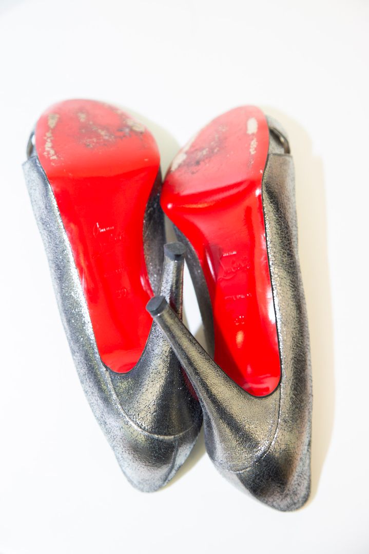 Christian Louboutin Paris Heels 39