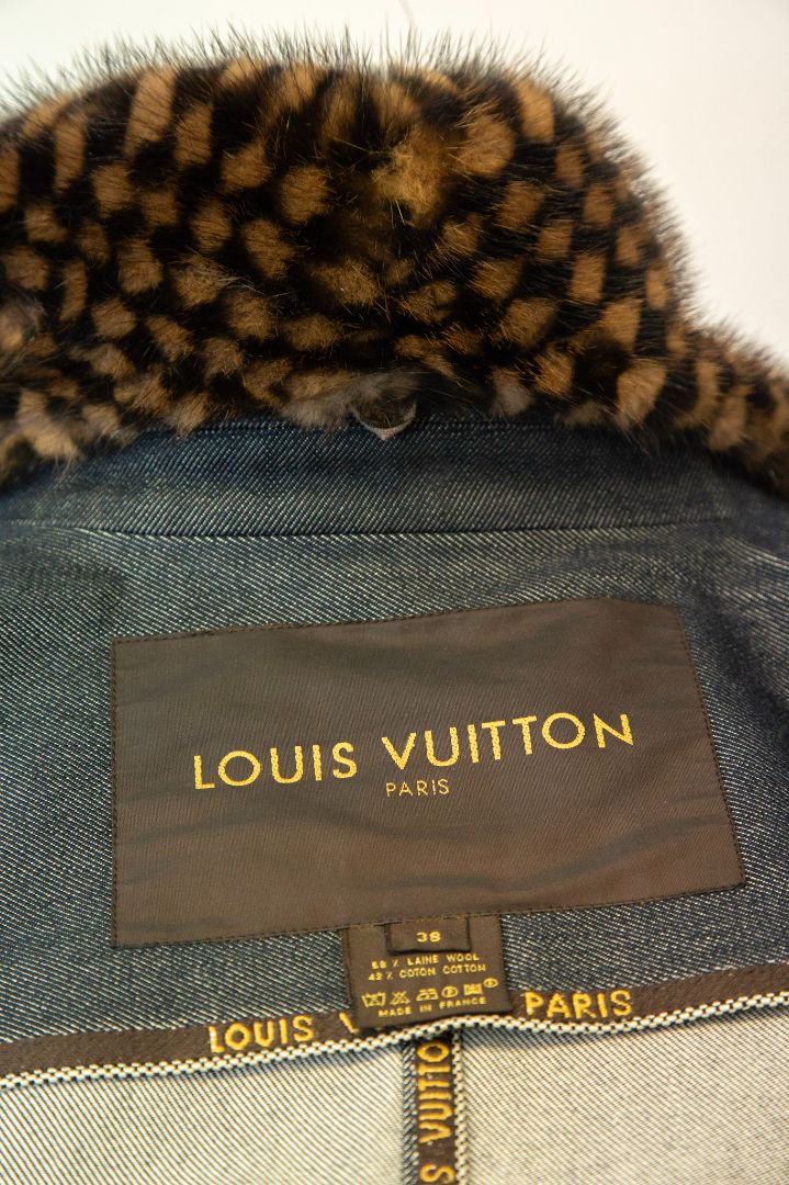 Louis Vuitton Mink Collar Denim Jacket Denim IT38