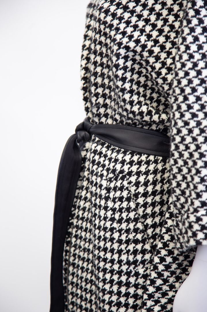 Maje Houndstooth Belted Cape Cream/ Black O/S