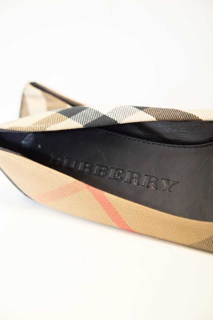 Burberry Check Ballet Flat Shoes Beige/ Black 41