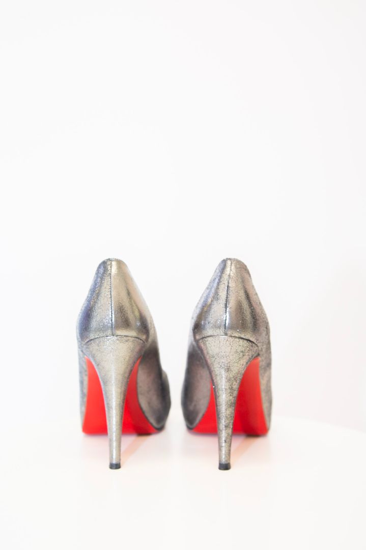 Christian Louboutin Paris Heels 39