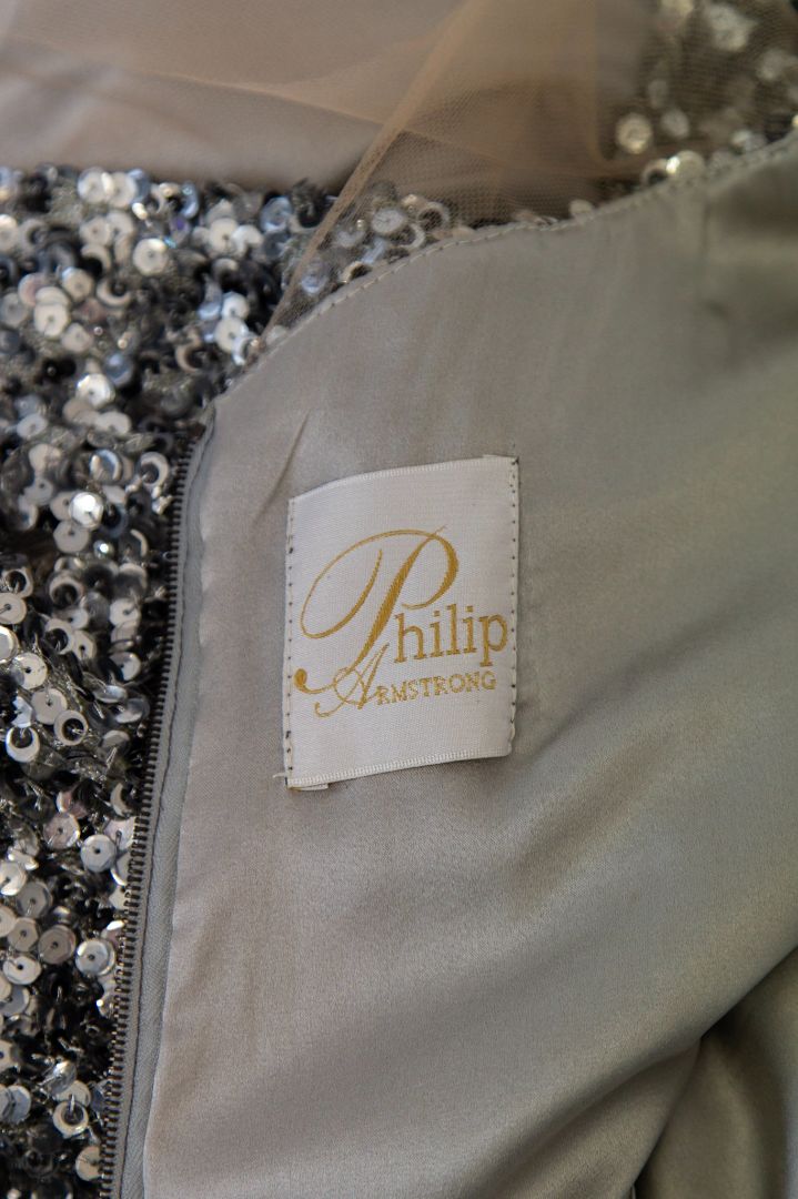 Philip Armstrong S/S Cold Shoulder Sequin Dress Silver M