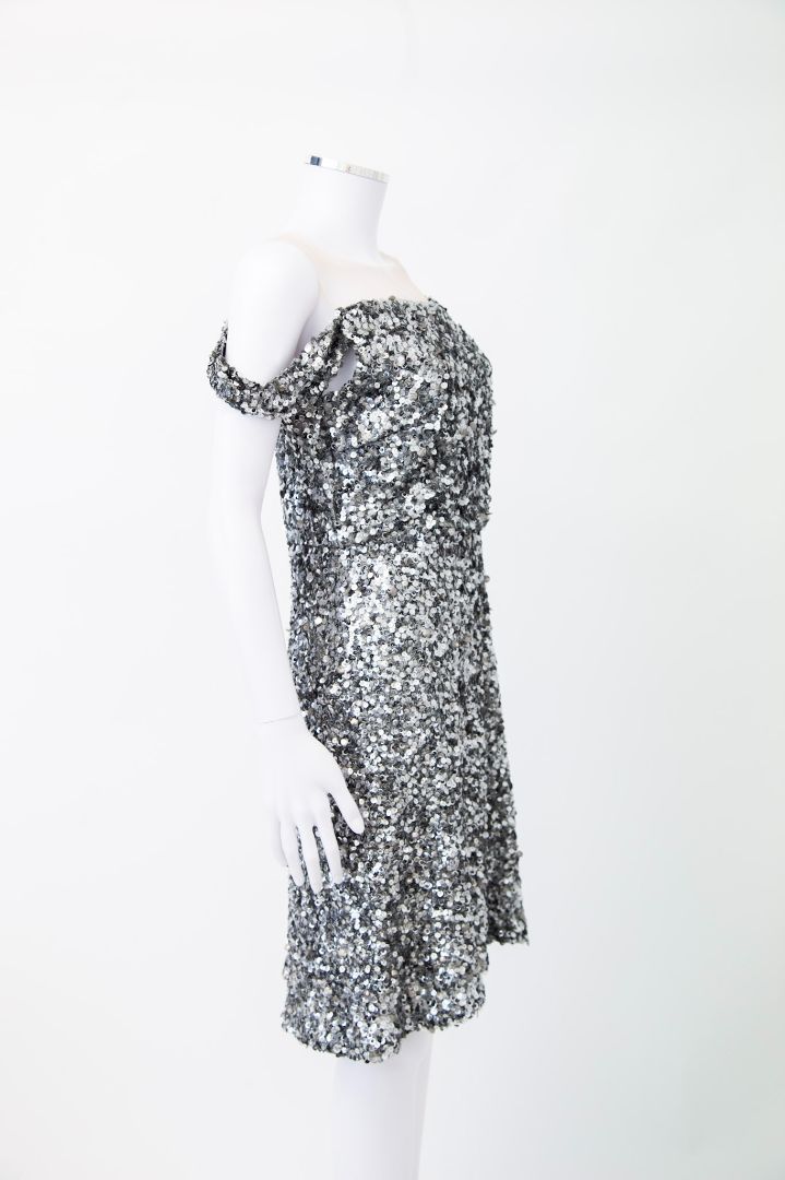 Philip Armstrong S/S Cold Shoulder Sequin Dress Silver M