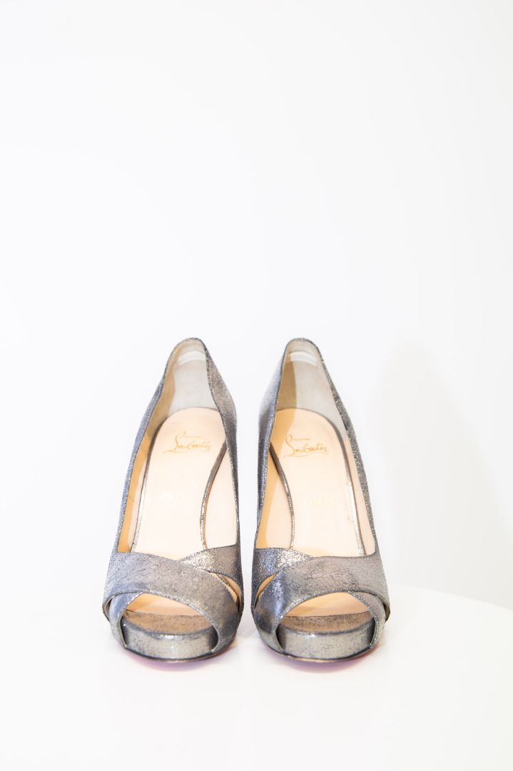 Christian Louboutin Paris Heels 39