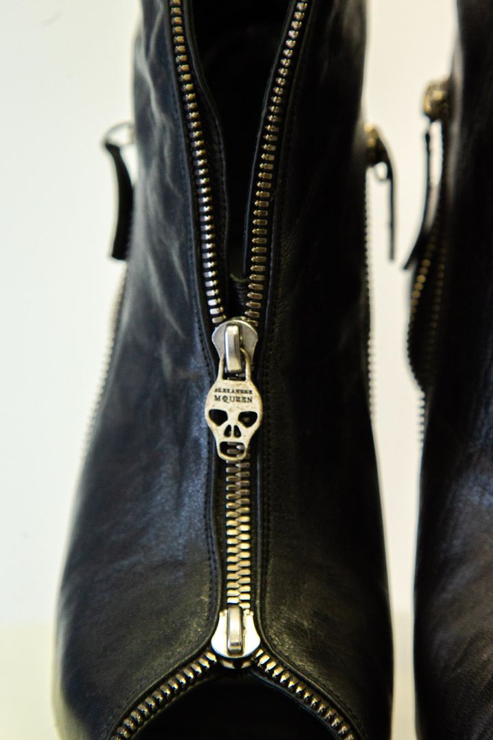 Alexander McQueen Zip Peep Toe Ankle Boots Black 38