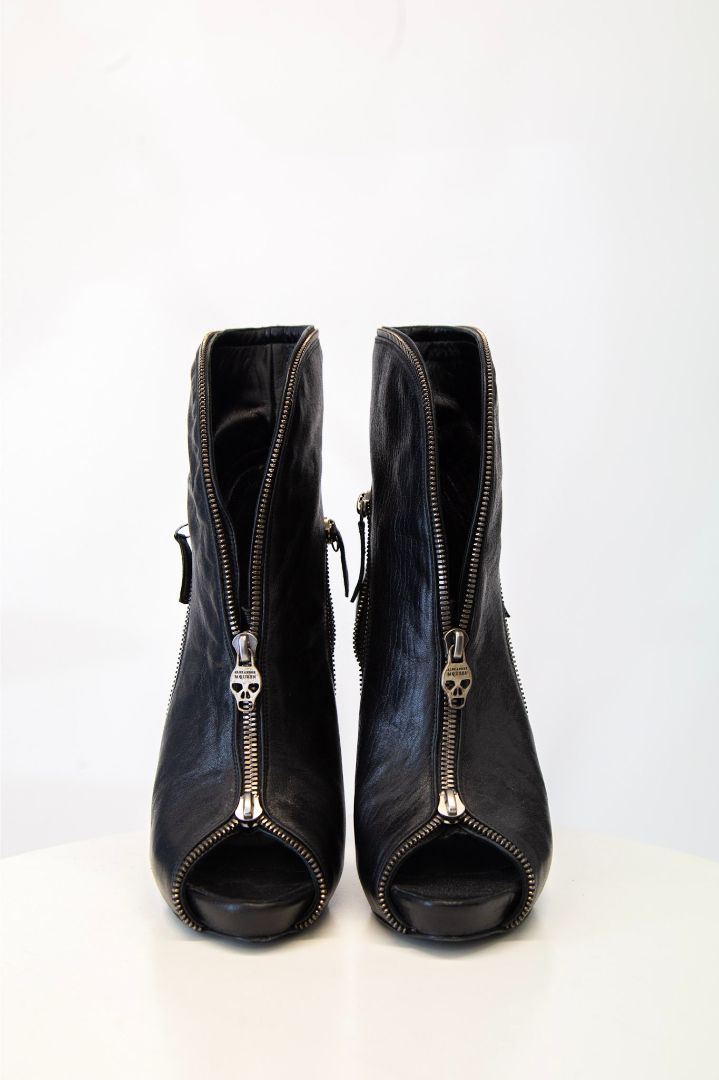Alexander McQueen Zip Peep Toe Ankle Boots Black 38