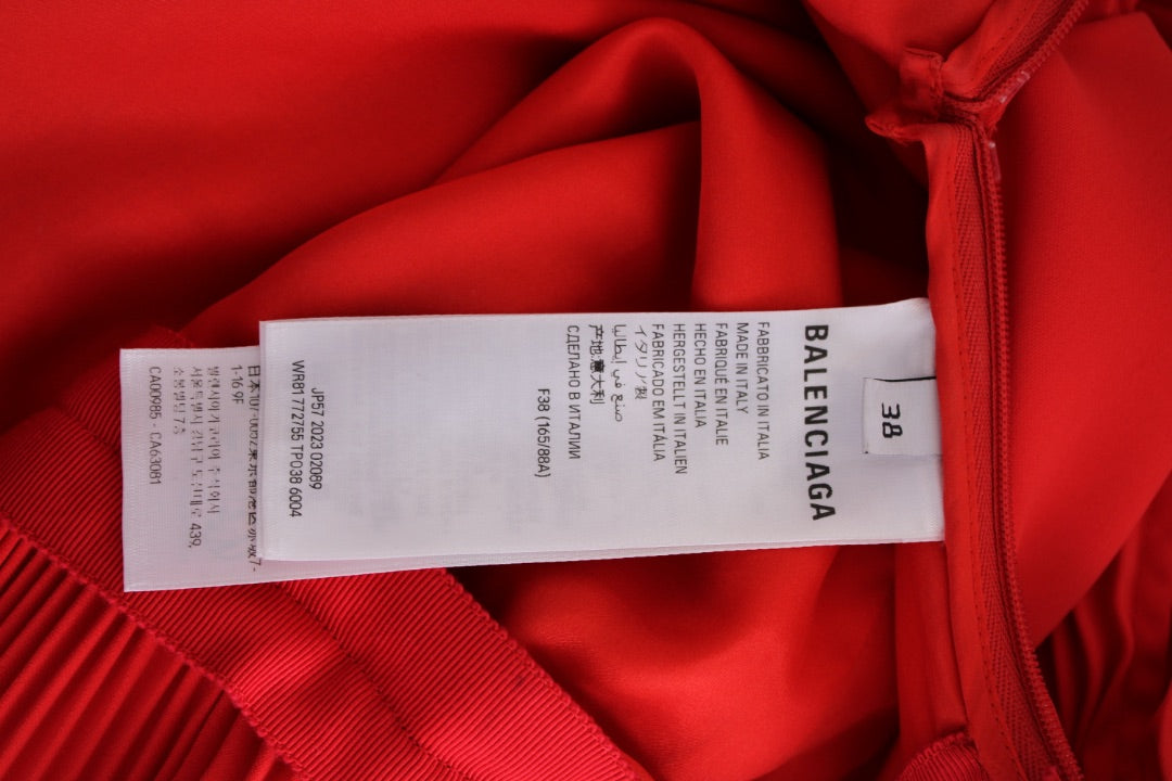 Balenciaga Cruise 2024 Caped Pleated Gown Red 10