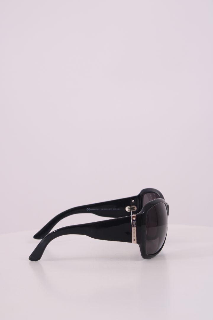 Yves Saint Laurent Sunglasses Black