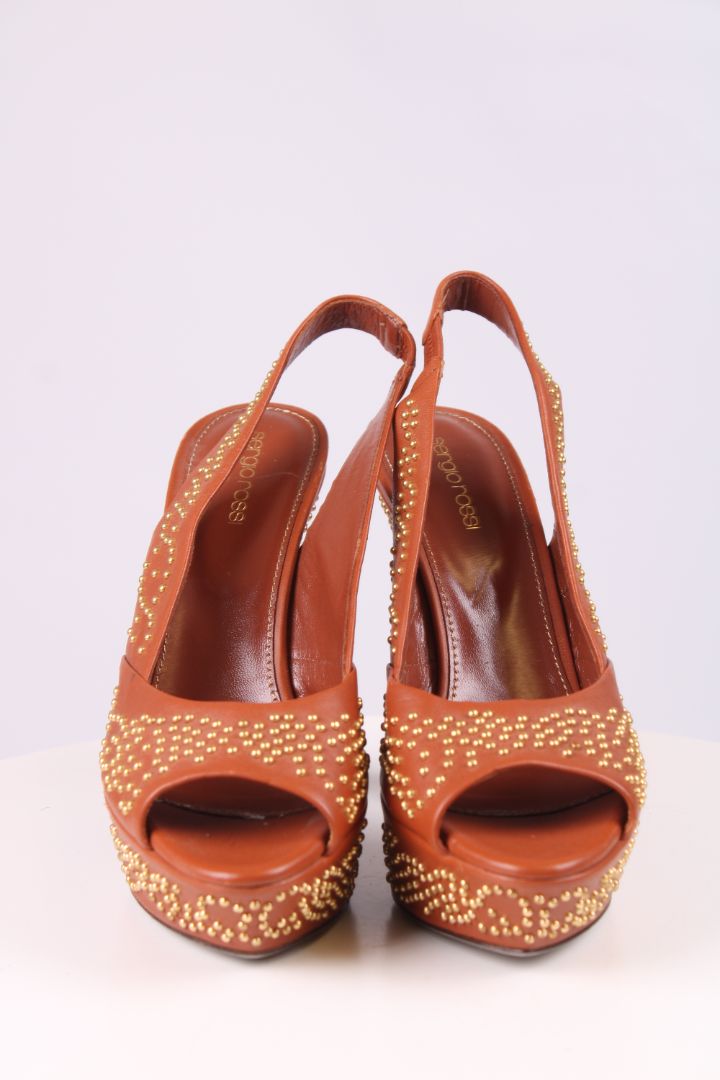 Sergio Rossi Studded platform heels Tan 39
