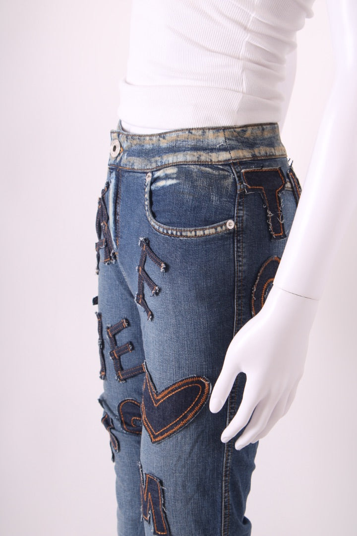 Moschino Jeans Vintage Patch Slogan Jeans Denim 26W