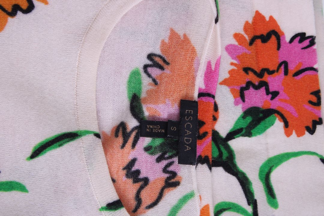 Escada S/S Floral Print Knit Top Cream/ Pink S
