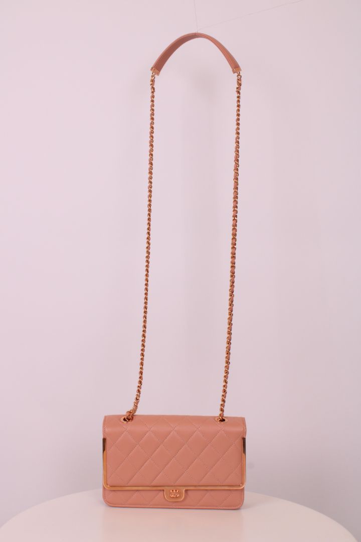 Chanel Quilted Wallet On Chain Pink