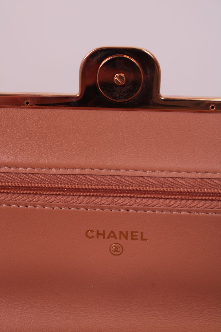 Chanel Quilted Wallet On Chain Pink
