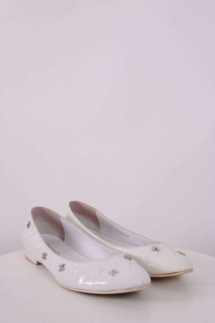Chanel CC Star Embellished Glitter Flats White/ Silver 40.5