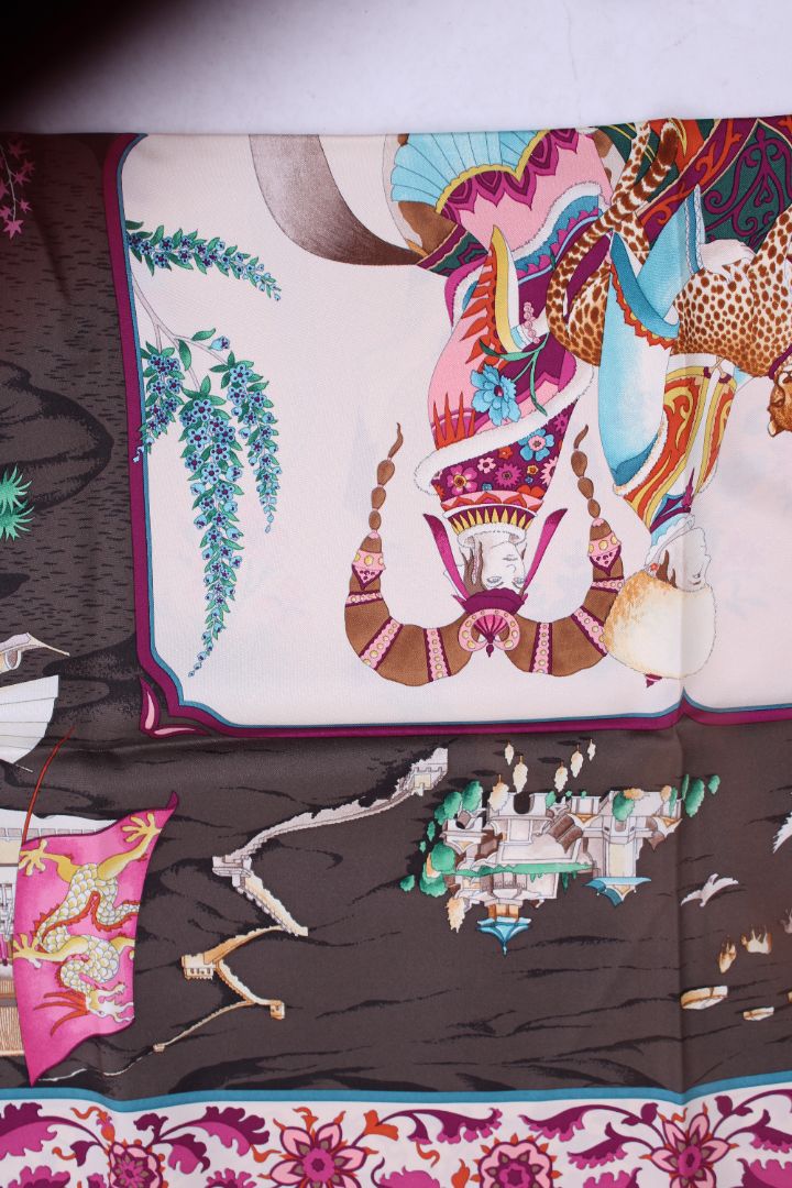 Salvatore Ferragamo Silk Print Scarf Multicoloured