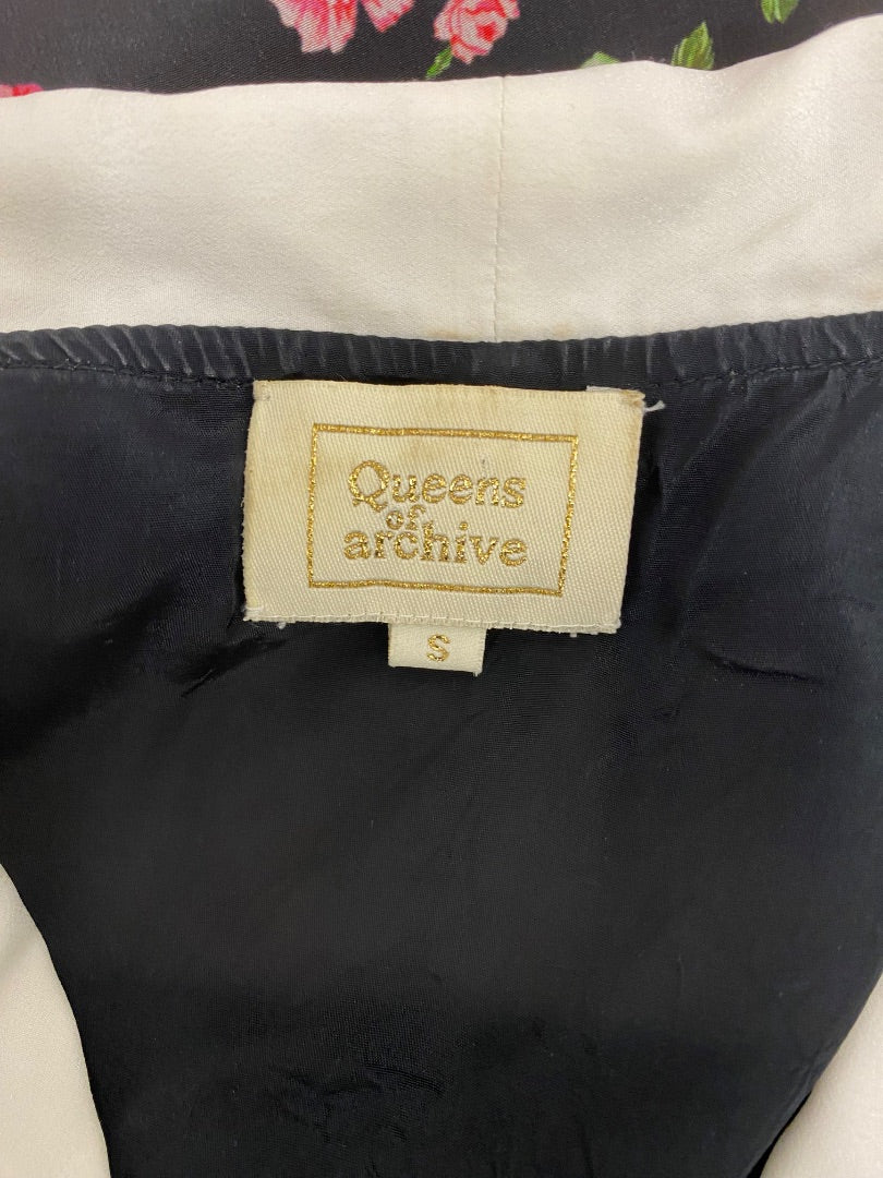 Queens of Archive Floral Mini Dress Black / Pink S