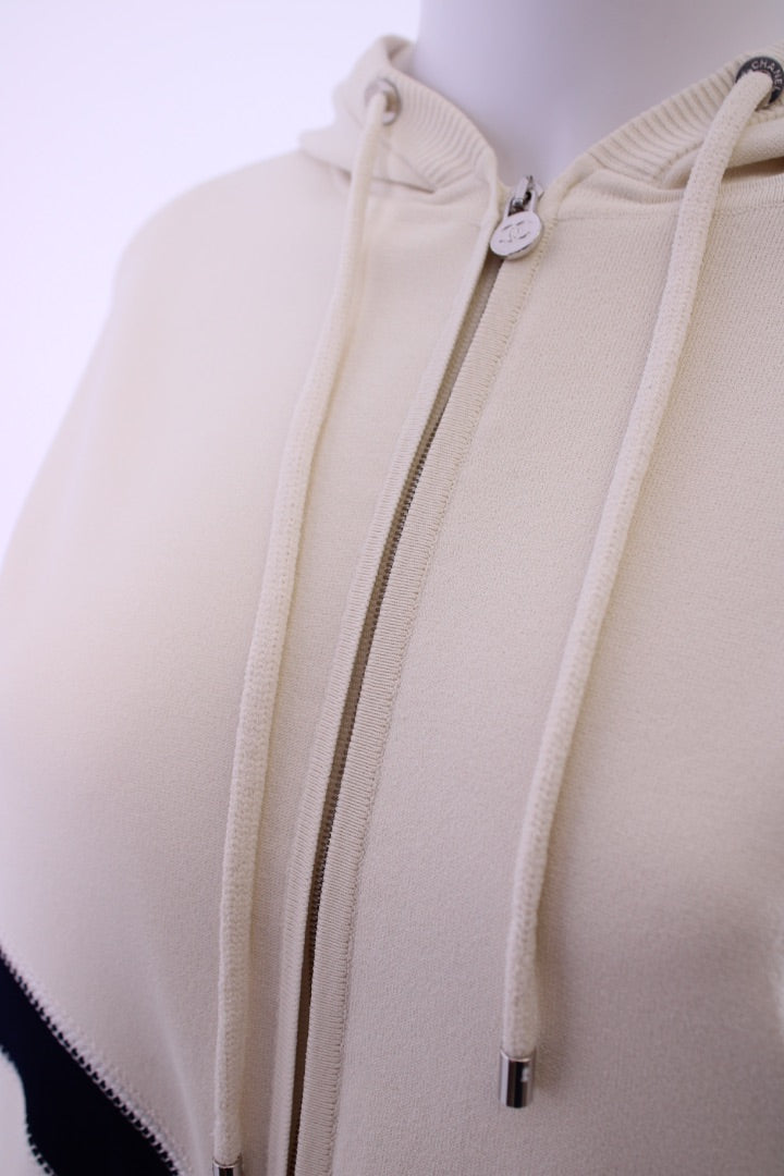 Chanel 2018 XL Logo Hoodie Cream/Navy 38