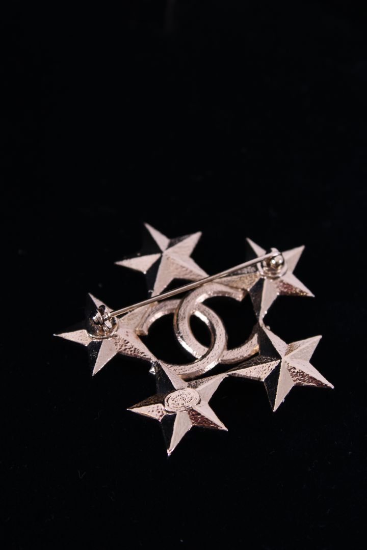 Chanel Crystal Star Brooch Gold