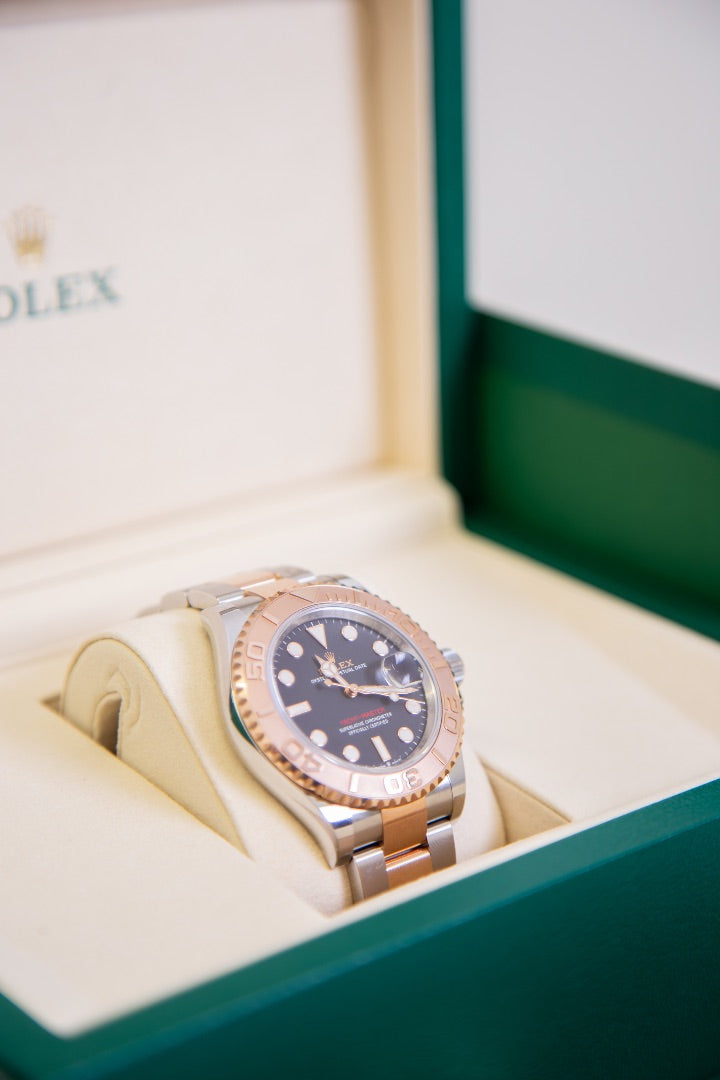 Rolex Yacht-Master 40 Rose Gold/ Black Dial 40mm