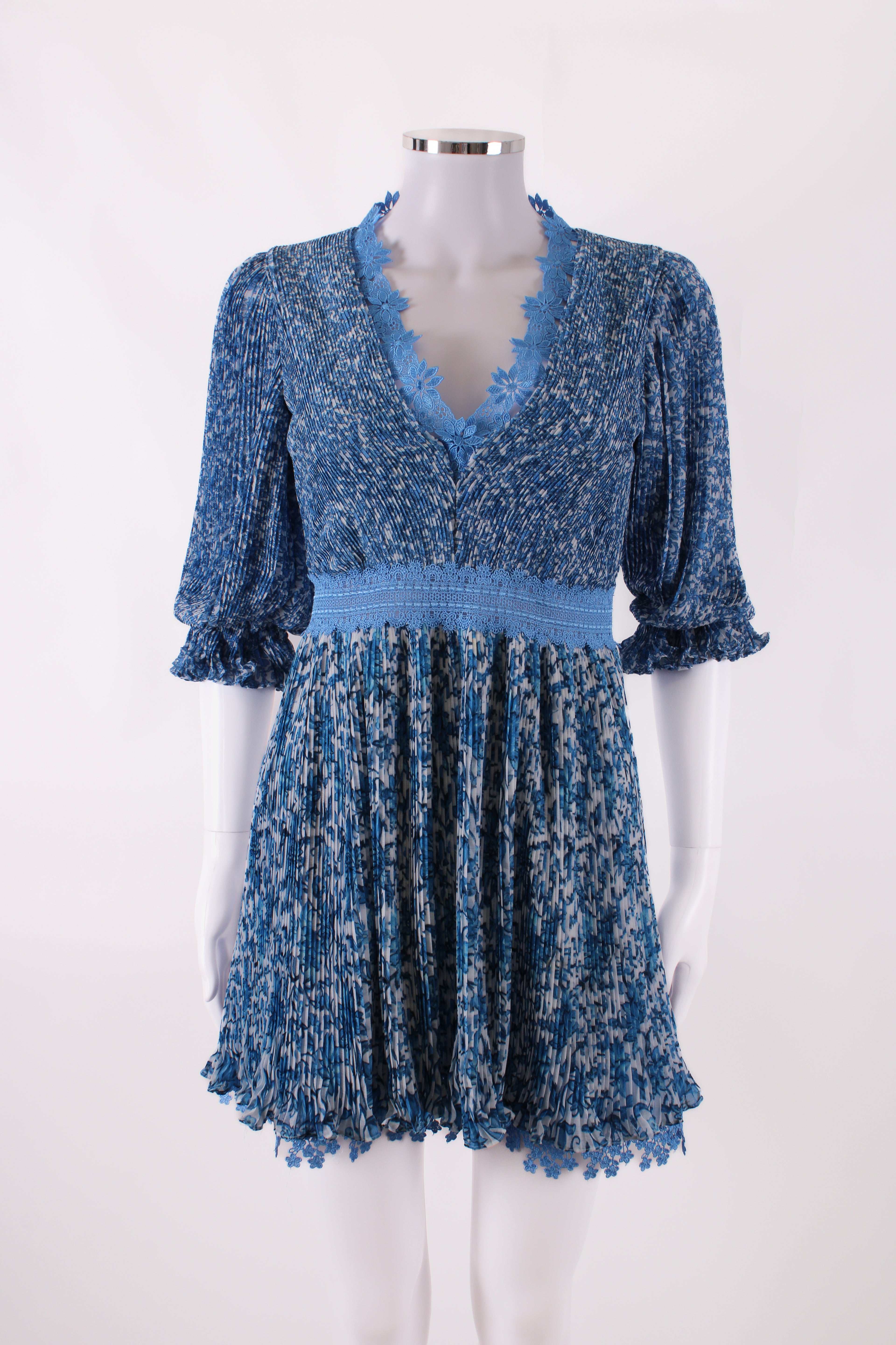 Alice & Olivia Pleated Floral Dress Blue 0