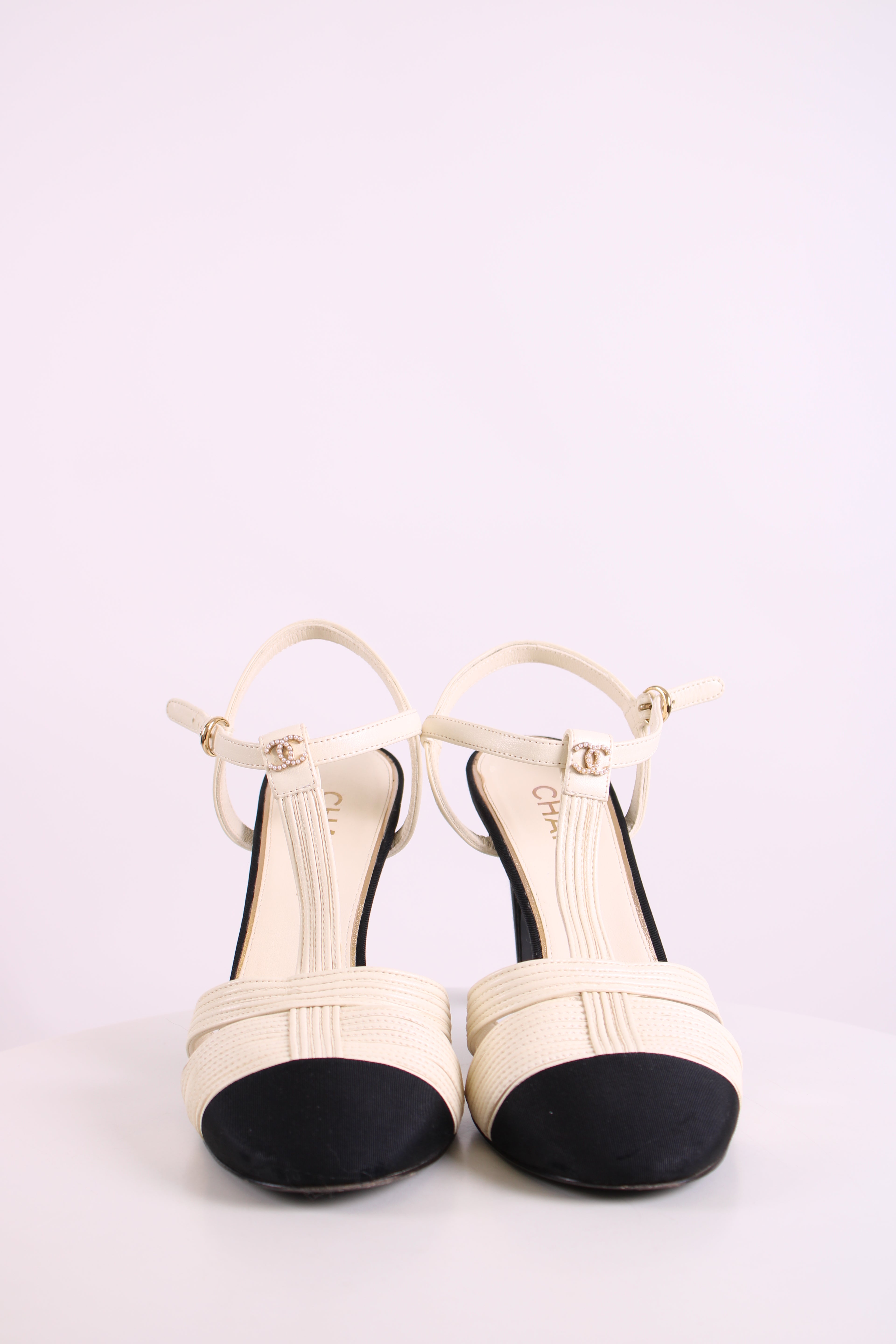Chanel Pearl CC Heels Cream/ Black 40