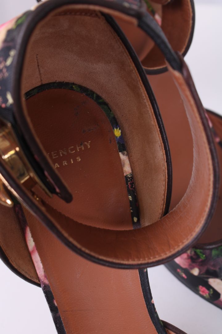 Givenchy Floral Print Sandal heels multicolour 39