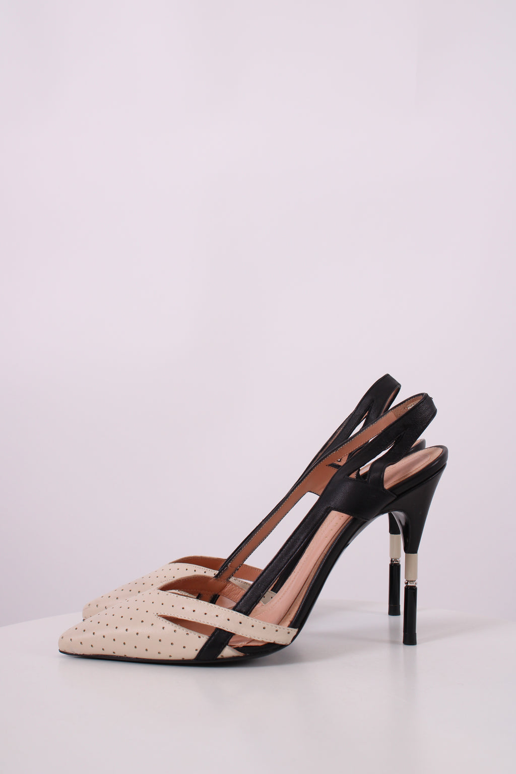 Roland Mouret Slingback Heels Black/ Cream 40