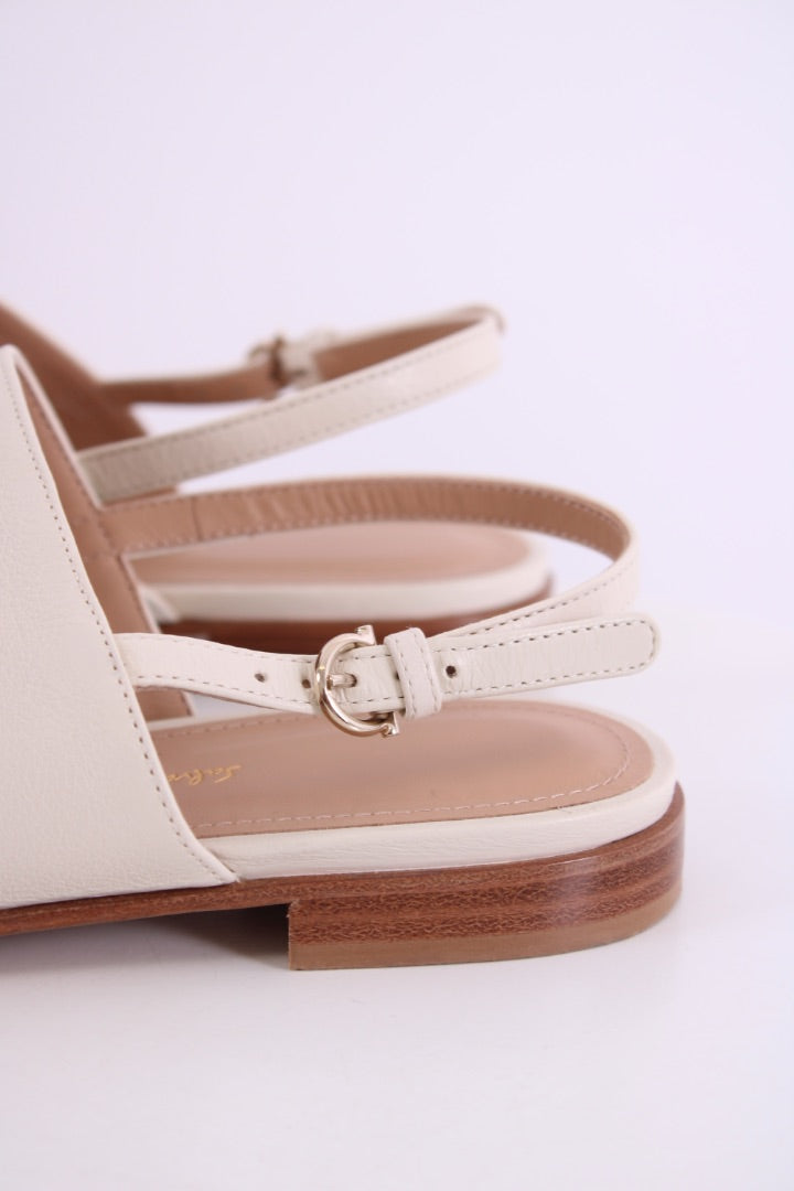 Ferragamo Sandals White 5 1/2